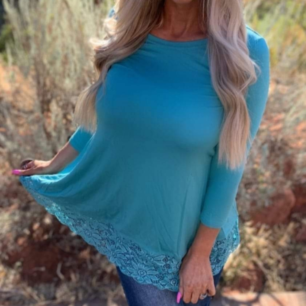 New Zenana top. Medium